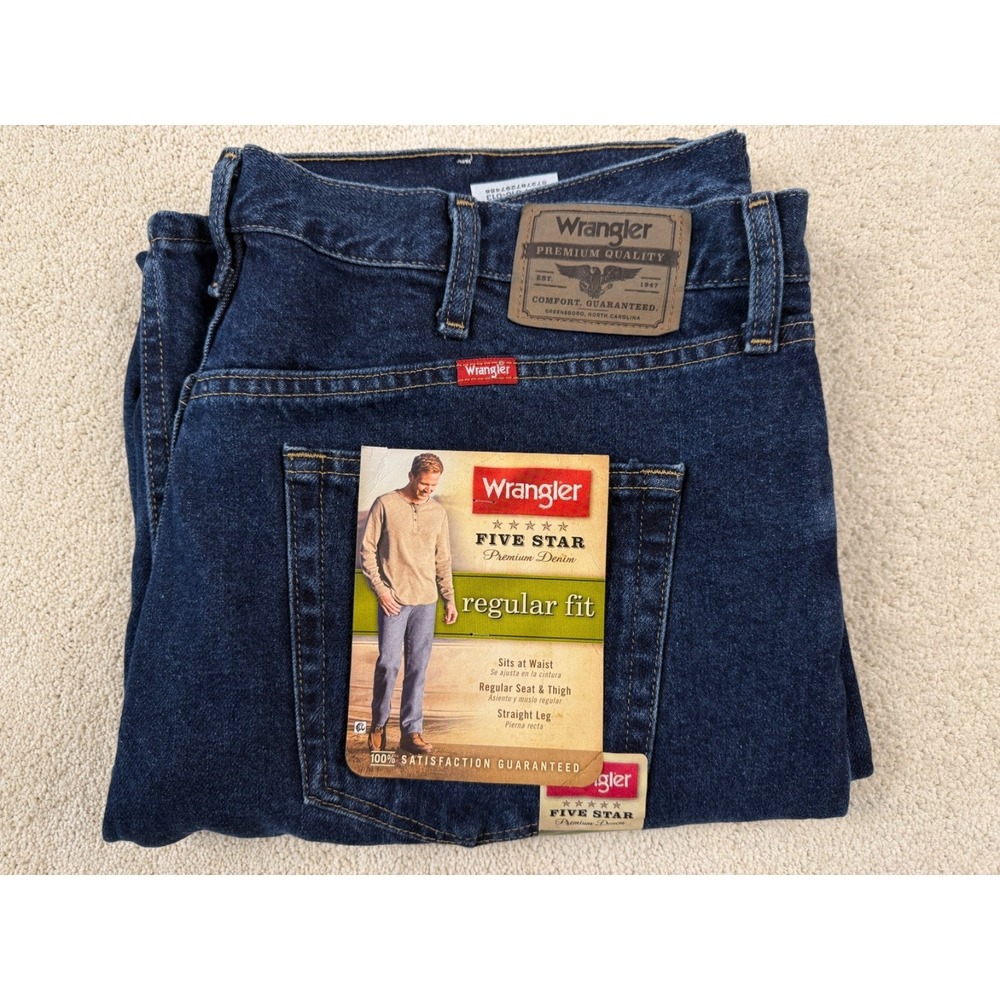 NWT Wrangler Men's 40x30 Regular Fit Straight Leg Jeans Indigo Dark Denim #1423